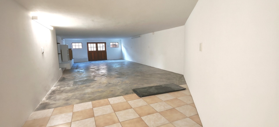 5 Bedroom Property for Sale in Dana Bay Western Cape